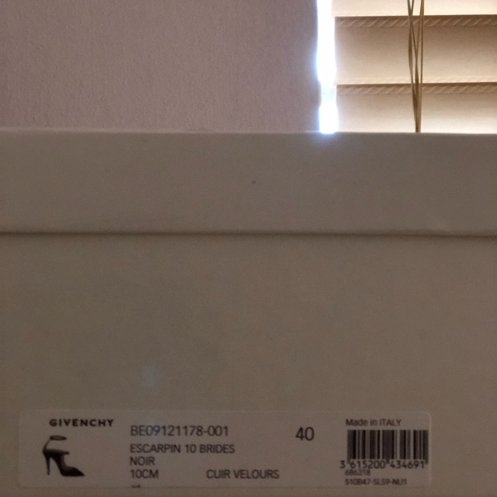 Givenchy Pump, Multicolor Studs (Like New) - image 7